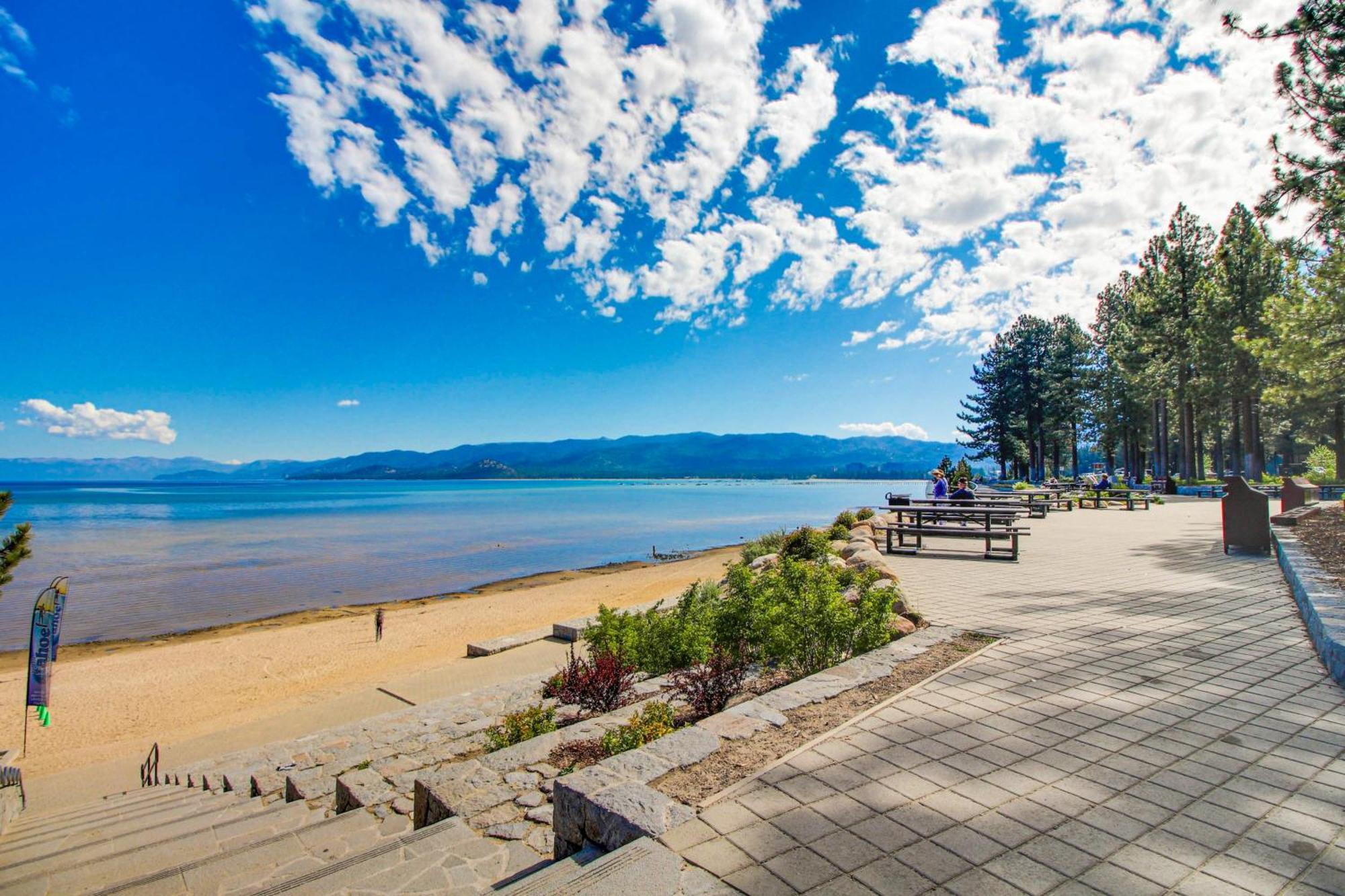 Lakeland Village South Lake Tahoe Phòng bức ảnh